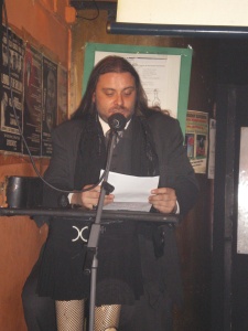 El escritor Martin Cid